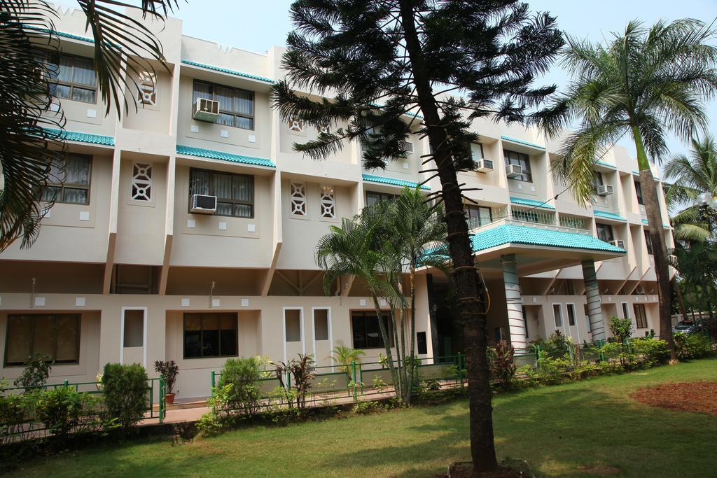 Hotel Ravikiran Alibaug Алибаг Экстерьер фото