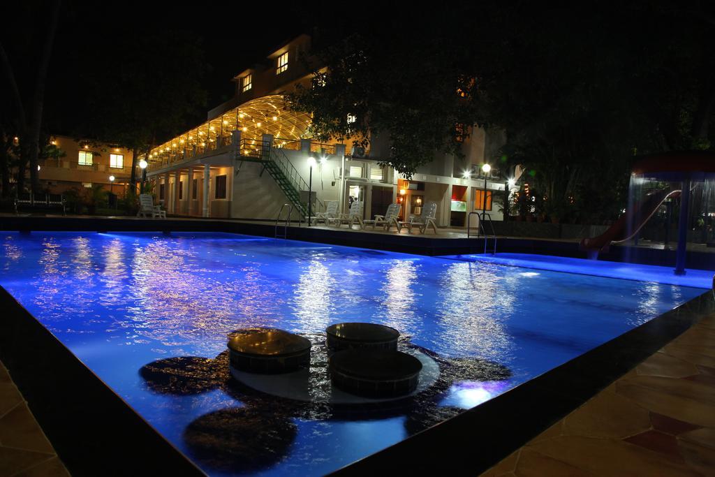 Hotel Ravikiran Alibaug Алибаг Экстерьер фото